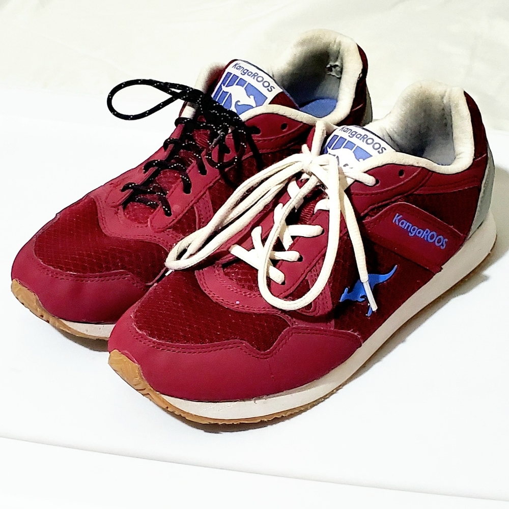 VINTAGE KANGAROOS SHOES unisex womens Sz:10 MENS Sz: 8.5 ZIPPER POCKET ON SIDE